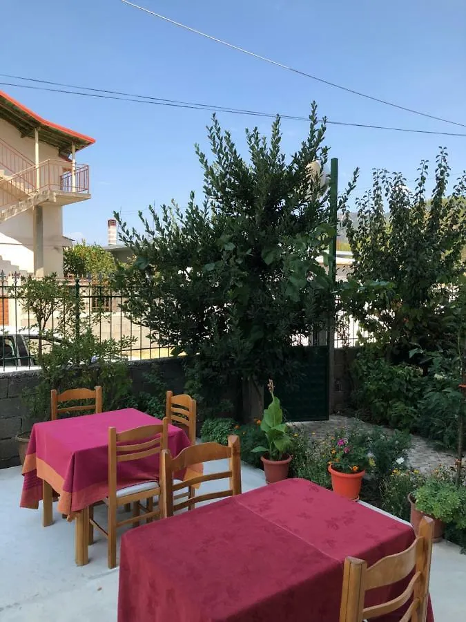 Hotel Villa Ago Përmet